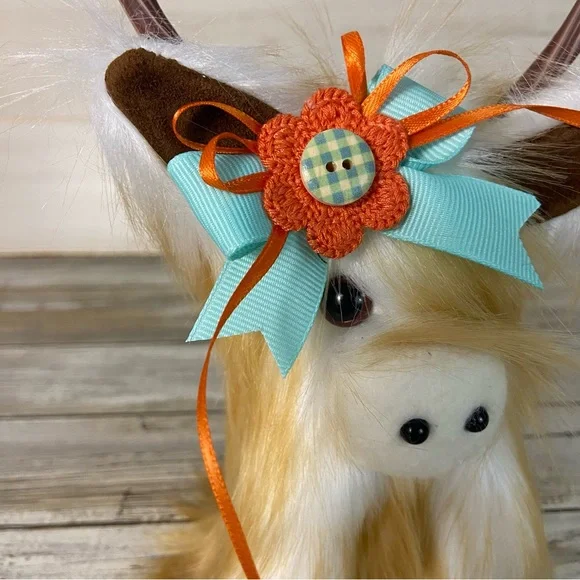 Highland Cow Gnome Faux Fur Handmade Bow Flower Coo Tiered Tray Decor Farmhouse - Picture 8 of 10